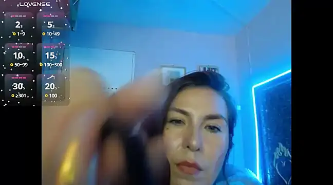 evelyn mature19 online show from February 27, 2025, 7:04 pm