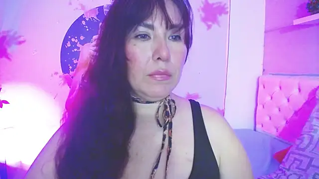 Snapshot of evelyn_mature19 chatting on September 25, 2025, 6:11 pm evelyn mature19 online show from September 25, 2025, 6:11 pm