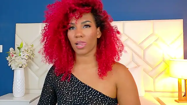 RubyRossel online show from September 20, 2025, 12:28 pm