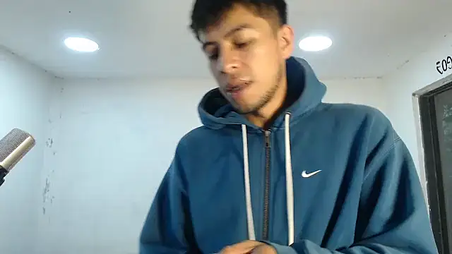 danielitopapuu online show from October 17, 2025, 11:35 am