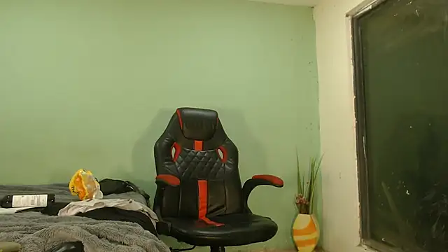 Snapshot of danielitopapuu chatting on February 17, 2026, 3:03 am danielitopapuu online show from February 17, 2026, 3:03 am