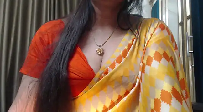 desi-maisa130 online show from December 1, 2024, 7:36 pm