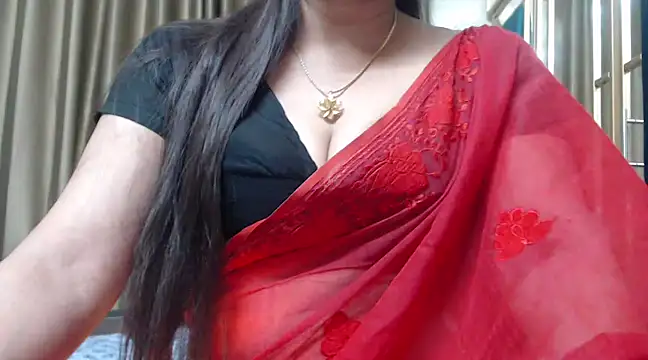 desi-maisa130 online show from December 7, 2024, 4:03 pm
