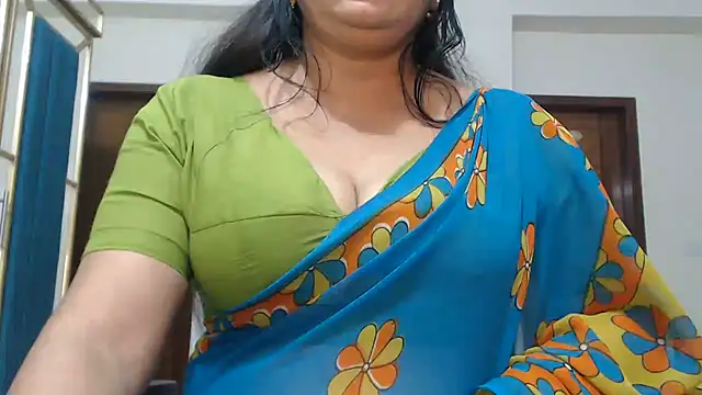 desi-maisa130 online show from May 16, 2026, 5:12 pm