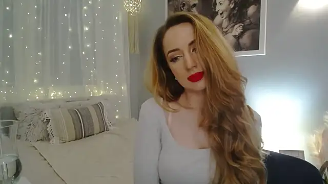 Snapshot of JulietteDiamond chatting on January 25, 2025, 12:17 am JulietteDiamond online show from January 25, 2025, 12:17 am