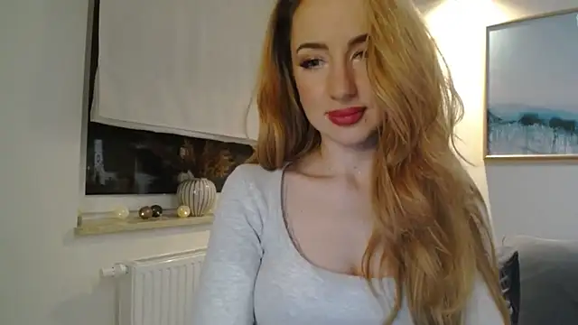 Snapshot of JulietteDiamond chatting on March 5, 2025, 12:49 am JulietteDiamond online show from March 5, 2025, 12:49 am