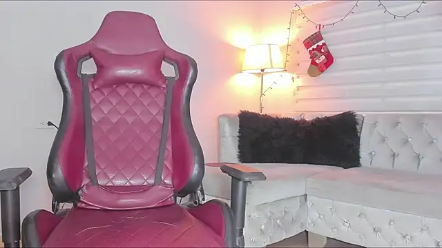 kev sexyboy online show from December 28, 2024, 2:11 am