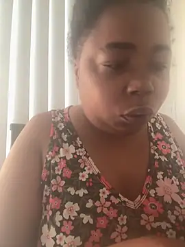 Snapshot of JCCaramelbarbie1 chatting on May 21, 2026, 11:28 am JCCaramelbarbie1 online show from May 21, 2026, 11:28 am