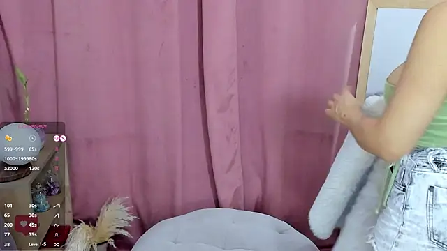  AllisonSweet  online show from September 29, 2025, 8:24 pm