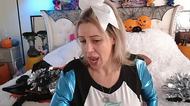 VegasDani online show from October 24, 2025, 3:41 pm