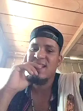 LemonyArcus online show from December 2, 2025, 4:13 pm