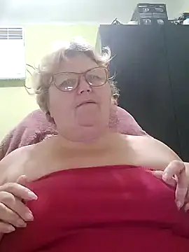 Snapshot of AlenushkaGold chatting on December 19, 2024, 2:24 pm AlenushkaGold online show from December 19, 2024, 2:24 pm
