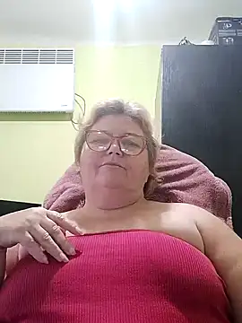Snapshot of AlenushkaGold chatting on December 21, 2024, 9:33 am AlenushkaGold online show from December 21, 2024, 9:33 am