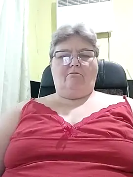 Snapshot of AlenushkaGold chatting on September 8, 2025, 2:49 pm AlenushkaGold online show from September 8, 2025, 2:49 pm