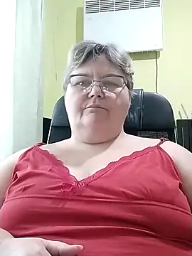 Snapshot of AlenushkaGold chatting on September 10, 2025, 8:14 am AlenushkaGold online show from September 10, 2025, 8:14 am