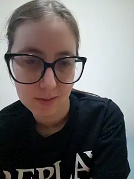 Sarah459 online show from May 9, 2026, 7:52 pm