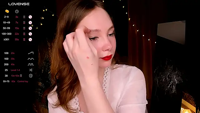 Snapshot of LanaBlu_ chatting on September 26, 2025, 9:02 am LanaBlu online show from September 26, 2025, 9:02 am