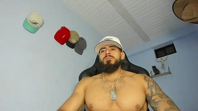 Snapshot of _Poseidon1_ chatting on October 10, 2025, 4:33 am Poseidon1 online show from October 10, 2025, 4:33 am