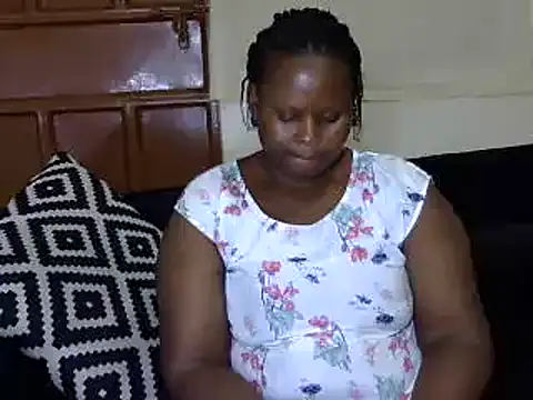 Pretty lilly02 online show from February 25, 2025, 6:09 pm