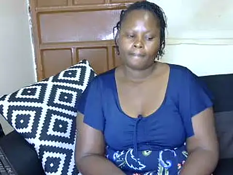 Pretty lilly02 online show from February 27, 2025, 7:55 am