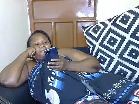 Pretty lilly02 online show from March 2, 2025, 3:59 pm