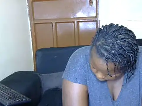 Pretty lilly02 online show from March 5, 2025, 1:42 am