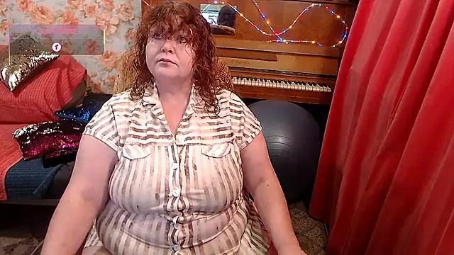 RoseRed69 online show from November 27, 2025, 4:03 am