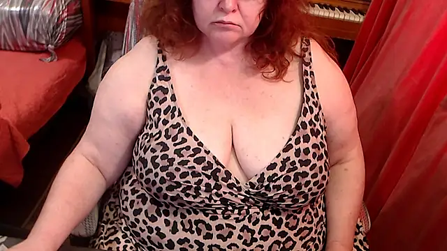 RoseRed69 online show from April 24, 2026, 4:04 am