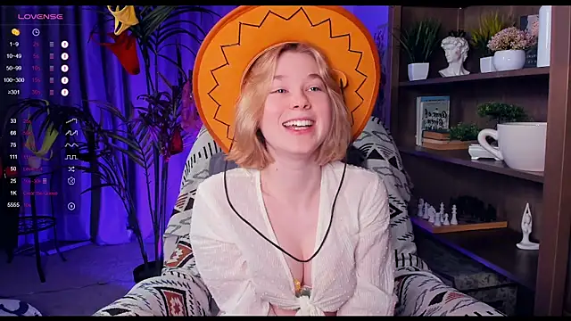 PollyHathor online show from December 27, 2024, 3:42 am