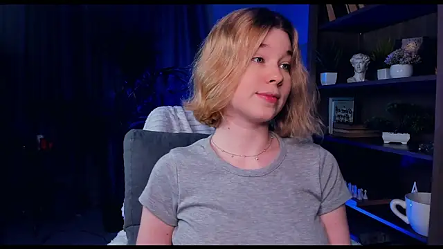 PollyHathor online show from January 20, 2025, 1:28 am