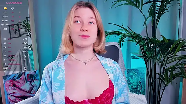 PollyHathor online show from February 9, 2025, 9:39 pm