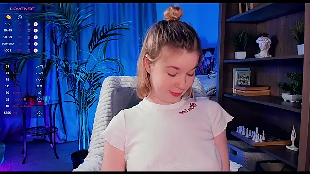 PollyHathor online show from February 22, 2025, 1:22 am