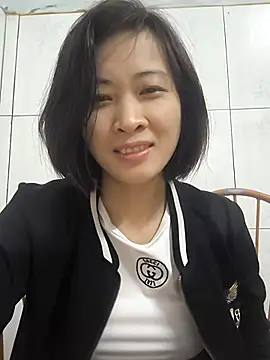 Sweets24 online show from March 11, 2025, 11:15 pm