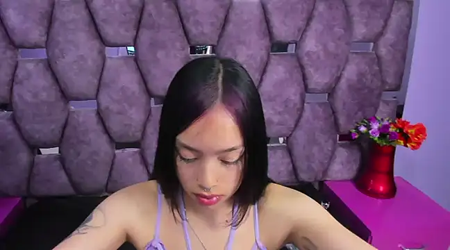 Snapshot of Sofia_Mirandaa18 chatting on January 3, 2025, 4:48 pm Sofia Mirandaa18 online show from January 3, 2025, 4:48 pm