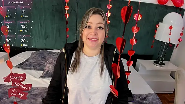 Snapshot of PandoraB_ chatting on February 16, 2025, 11:38 am PandoraB  online show from February 16, 2025, 11:38 am