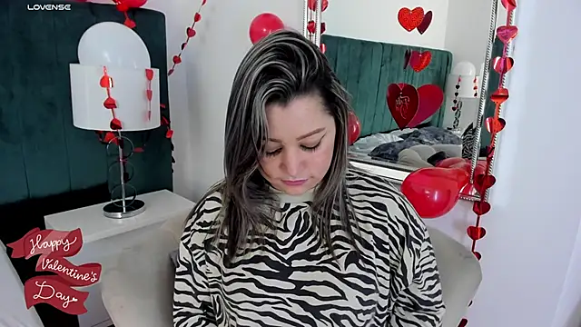 Snapshot of PandoraB_ chatting on February 17, 2025, 2:26 pm PandoraB  online show from February 17, 2025, 2:26 pm