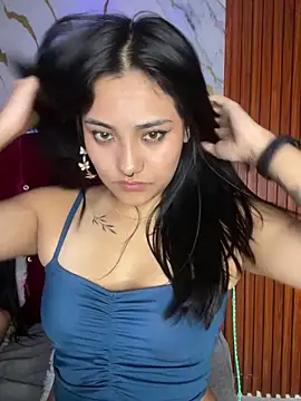 Snapshot of angellique_22 chatting on October 11, 2025, 6:01 am angellique 22 online show from October 11, 2025, 6:01 am