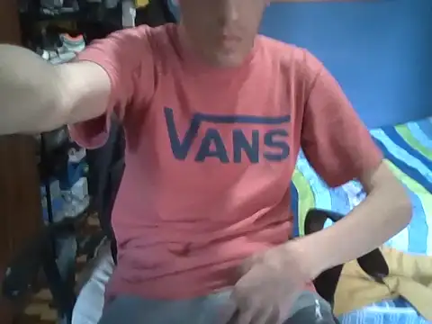 Snapshot of RamiiiAleja chatting on March 27, 2026, 8:41 pm RamiiiAleja online show from March 27, 2026, 8:41 pm