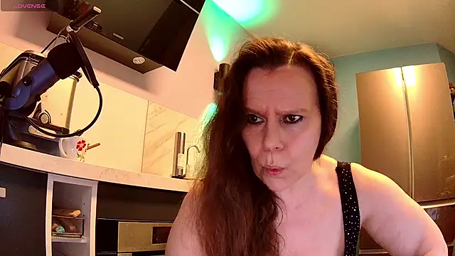 Endrocleia online show from February 23, 2025, 9:48 pm