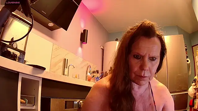 Endrocleia online show from June 18, 2026, 12:00 am
