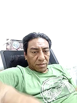 Snapshot of Romeoblues chatting on October 23, 2025, 4:23 am Romeoblues online show from October 23, 2025, 4:23 am