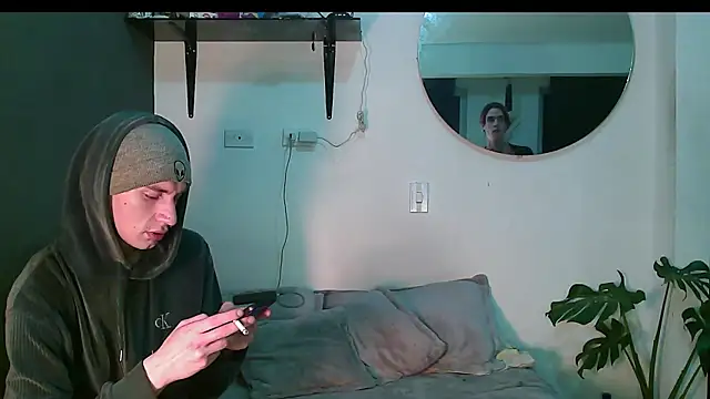 Dan Yagami online show from February 5, 2025, 3:34 am