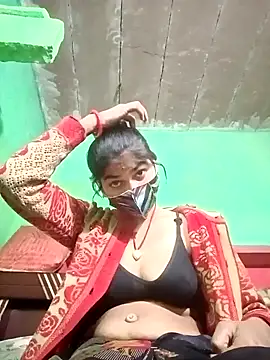 HOTBABITARAJ online show from January 4, 2025, 4:55 am