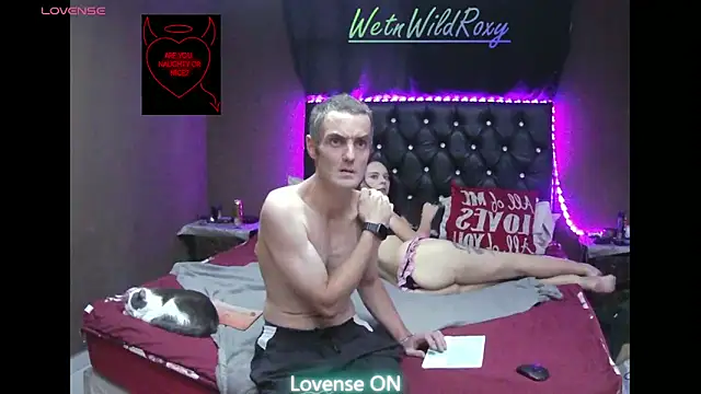 WetnWildRoxy online show from January 29, 2025, 10:22 pm
