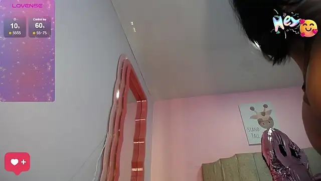 lizzyluk ch online show from February 11, 2025, 8:10 pm