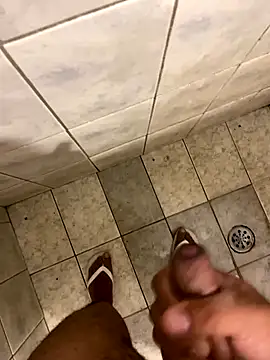 gomespauz online show from December 14, 2025, 5:40 pm