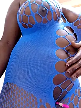 Sexyxcurves online show from January 5, 2026, 5:27 pm