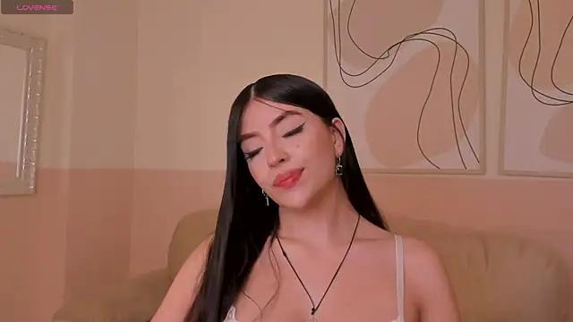 ValeriaRiveraX online show from December 14, 2024, 6:46 am