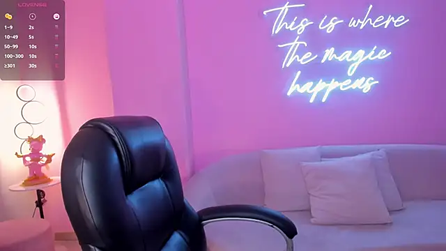 ValeriaRiveraX online show from January 19, 2025, 6:42 am