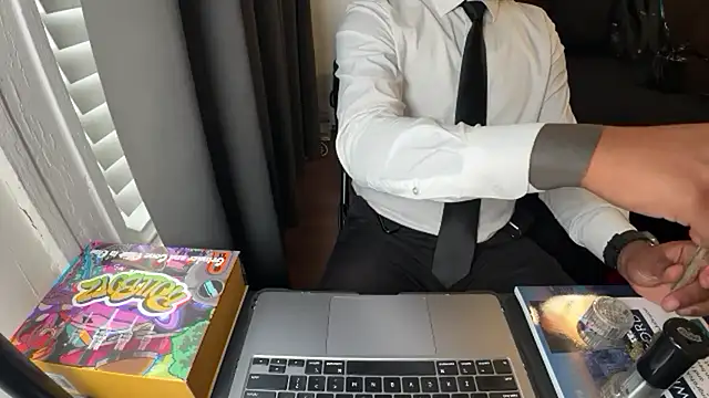 Snapshot of WyattBBC chatting on September 25, 2025, 2:43 pm WyattBBC online show from September 25, 2025, 2:43 pm